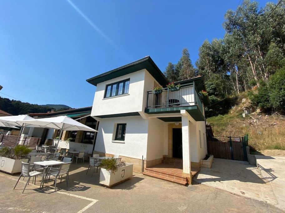 Casa En Montealegre Reformada Y Acogedora Sámano Extérieur photo