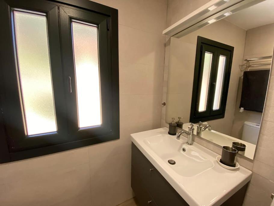 Casa En Montealegre Reformada Y Acogedora Sámano Extérieur photo