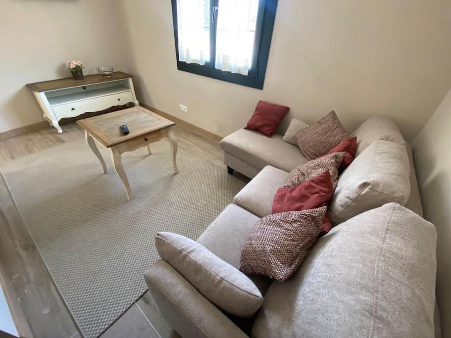Casa En Montealegre Reformada Y Acogedora Sámano Extérieur photo